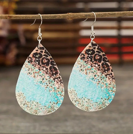 Beautiful Leopard Pattern Dangle Earrings