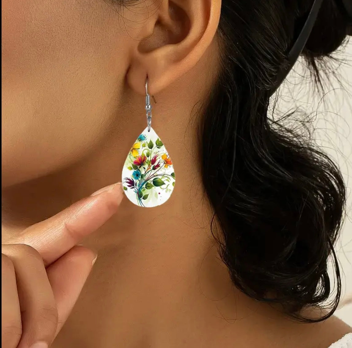 Beautiful Flowers and Leaves Earrings