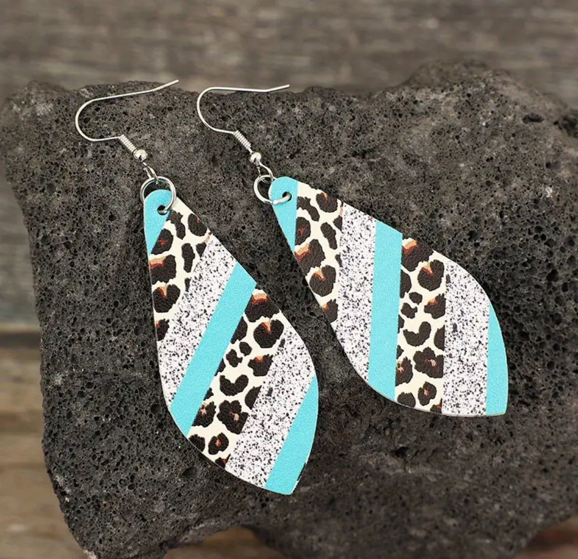 Beautiful Leopard Teardrop Dangle Earrings