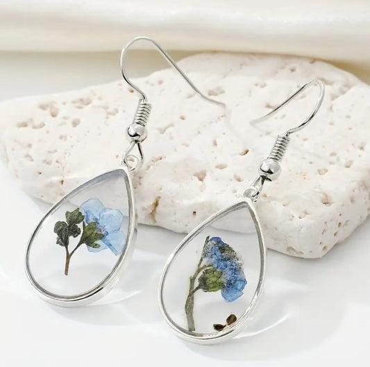 Beautiful Transparent Resin Water Drop Light Blue Dried Flower Earrings