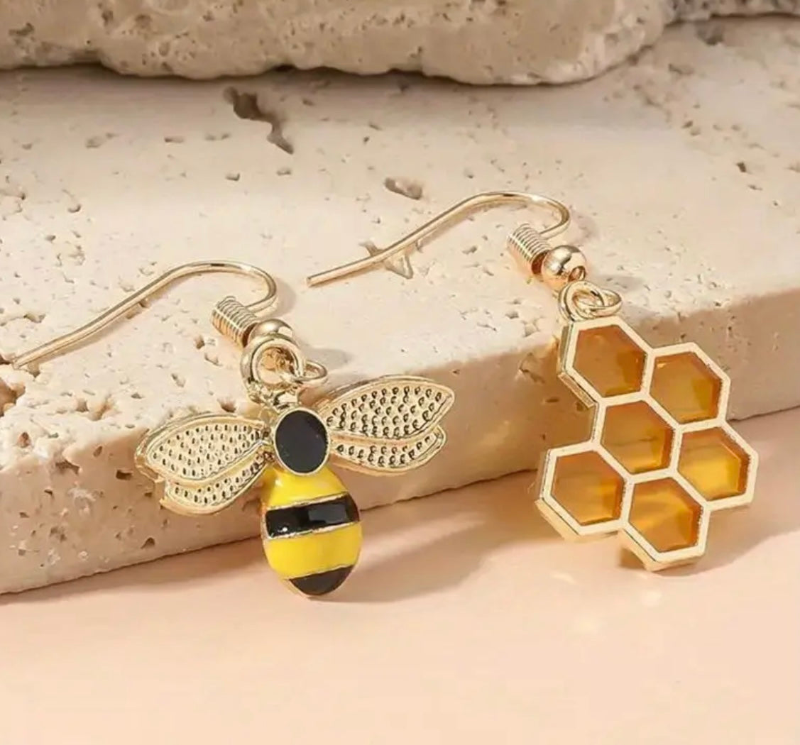 Cute Bee & Honeycomb Earrings