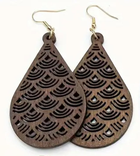 Beautiful Wooden Vintage Carved Earrings - 4 different patterns