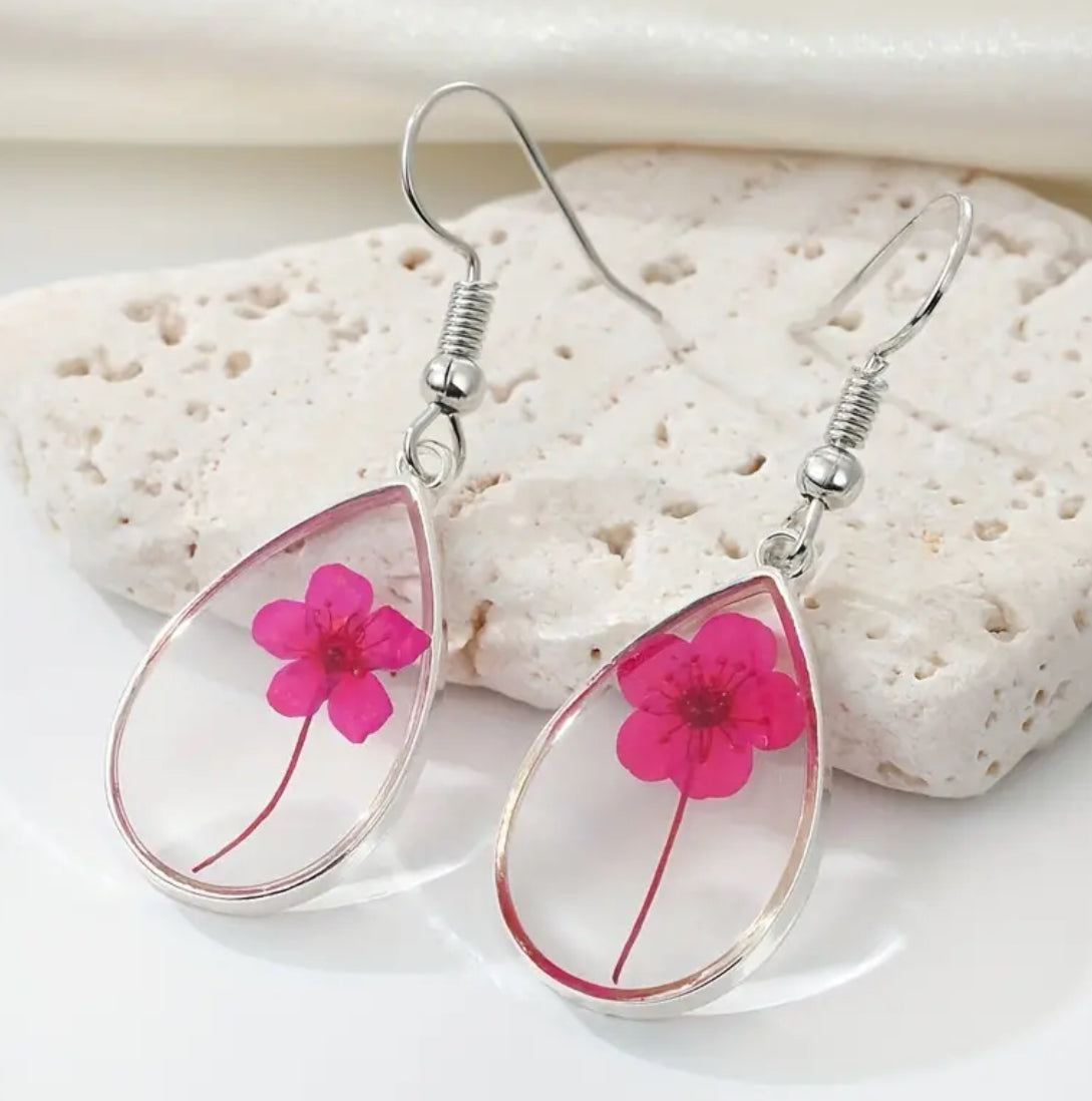 Beautiful Transparent Resin Water Drop Pink Dried Flower Earrings