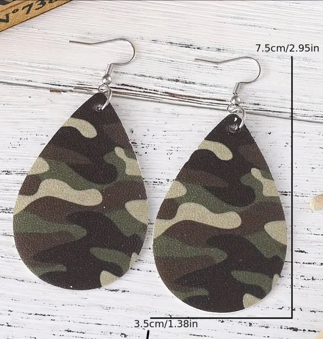 Cute Army Green Camouflage Pattern Earrings